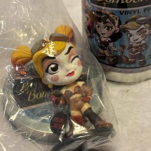 2016 Lil DC Comics Bomshells Vinyl Figure in Tin Harley Quinn